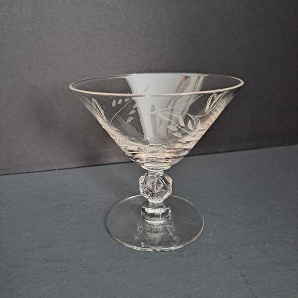 Morgantown Etched Crystal Low Sherbet Glass 4" Vintage Laurel Wreath Cut Stem - Picture 14 of 16